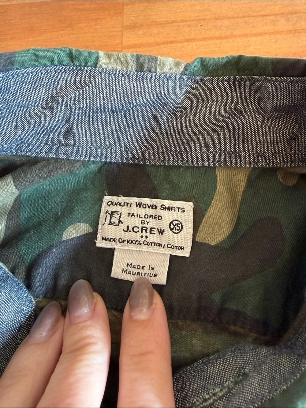 J. Crew Men's/Unisex Camouflage Button-Up Shirt - Green Camo - XS